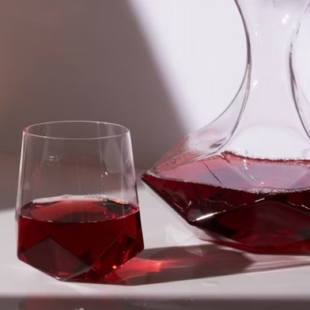 Viski Raye Faceted Crystal Wine Glasses Two Sets of 2